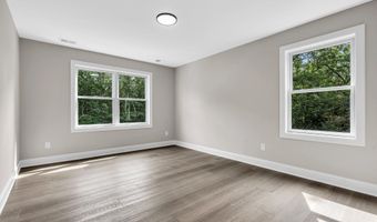 70 SEURAT St, Barnegat, NJ 08005