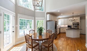 14469 Riverside Dr, Ashland, VA 23005