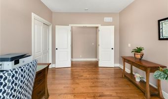 15006 Leavenworth Rd, Basehor, KS 66007