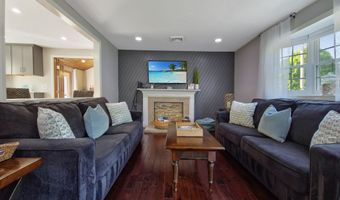 371 Megan Rd, Barnstable, MA 02630