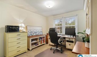 2892 Edgemont Dr, Allentown, PA 18103