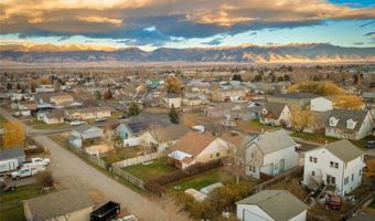 109 10th St, Belgrade, MT 59714