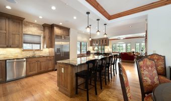 47 Red Spruce Ln 4, Avon, CO 81620