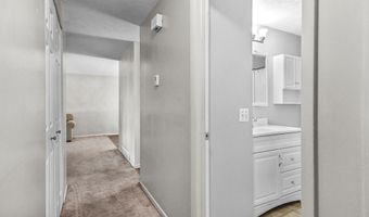 10265 Beaver Trl, Aurora, OH 44202