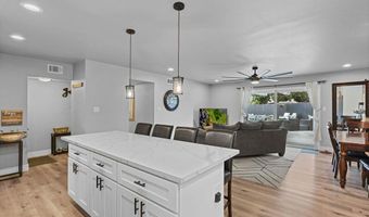 3516 Las Vegas Dr, Oceanside, CA 92054
