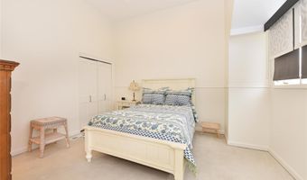 142 I U Willets Rd, Albertson, NY 11507