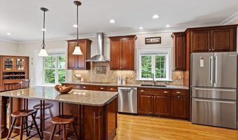 57 Sunset Ridge Ln 57, Bolton, MA 01740
