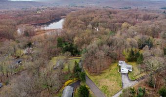 7 Side Hill Ln, Danbury, CT 06810