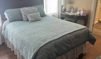 328 Waldorf Dr, Auburndale, FL 33823