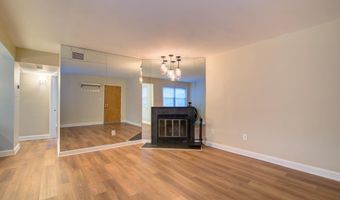 2100 N SCOTT St 101, Arlington, VA 22209