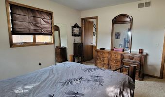 520 E Lucas St, Algona, IA 50511