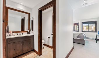 405 VILLAGE Rd 405, Breckenridge, CO 80424
