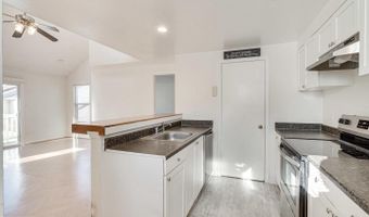 4418 PEMBROOK VILLAGE Dr 121, Alexandria, VA 22309