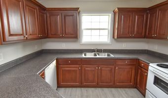 202 Northside Dr, Barnesville, GA 30204