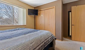 509 Aana Ave, Baltic, SD 57003