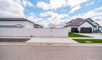 2868 Spring Gulch Dr, Ammon, ID 83406
