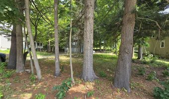 20 Western Ave, Auburn, ME 04210