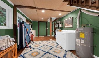 91565 DEARBORN ISLAND Rd, Blue River, OR 97413