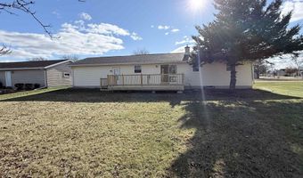 1517 NAVARINO St, Algoma, WI 54201