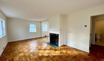 24 N DONELSON St, Alexandria, VA 22304