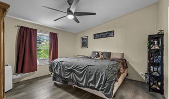 45 Concord St, Belmont, NH 03220