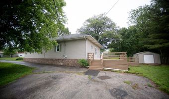 631 W 8th St, Bicknell, IN 47512