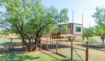 7702 Spinks Rd, Abilene, TX 79603