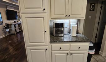 15 Marlin Dr, Austin, AR 72007