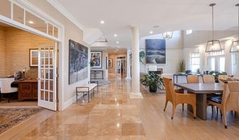 135 Cliff Dr, Narragansett, RI 02882