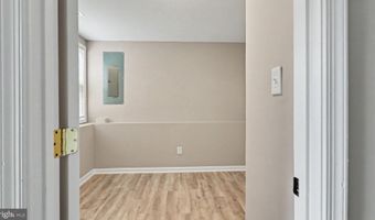 11112 FRUITWOOD Dr, Bowie, MD 20720