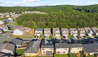 47 Celtic Ct, Adairsville, GA 30103