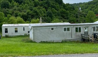 204 Daniels Rd, Bandy, VA 24602