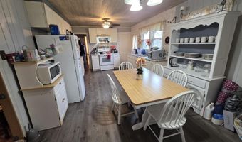 2949 Monroe St, Ashland, KY 41102