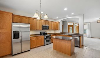 803 NE Rosewood Ln, Ankeny, IA 50021
