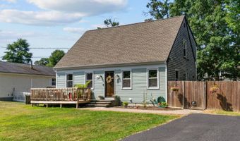 59 Belvedere Dr, Bristol, RI 02809