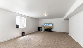 967 Clara Ct, Ammon, ID 83406