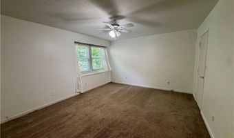 4668 Emerald Willow Dr, Acworth, GA 30101