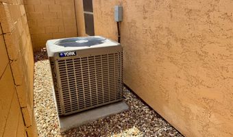 1314 W KINGBIRD Dr, Chandler, AZ 85286