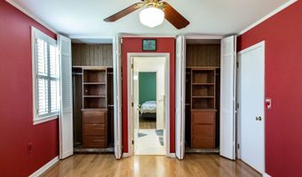 220 Lakeshore Dr, Alma, GA 31510