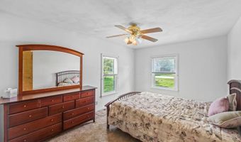 107 Vine St, Ashley, OH 43003