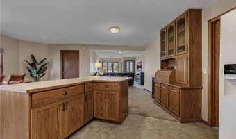 605 Chinook Ave SW, Avon, MN 56310