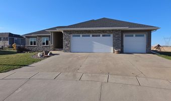 2824 E Sunflower Cir, Brandon, SD 57005