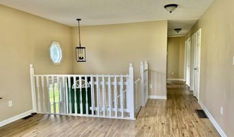 301 T Estes Rd, Beattyville, KY 41311
