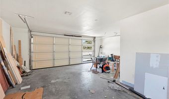 14204 Tehachapi Rd, Apple Valley, CA 92307