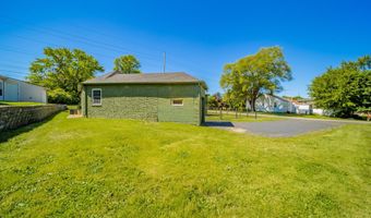922 Alhambra Dr, Anderson, IN 46012