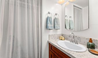 444 Kanekapolei St 508, Honolulu, HI 96815