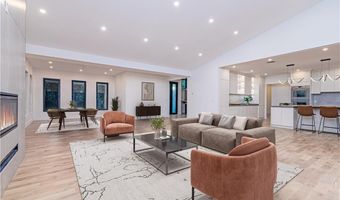 19 Castle Rd, Narragansett, RI 02882