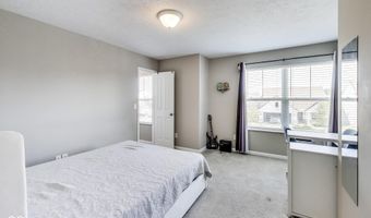 10407 Deercrest Ln, Indianapolis, IN 46239