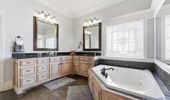 24051 Piney Creek Dr, Athens, AL 35613