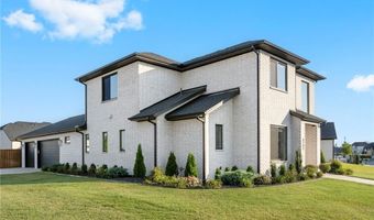 4301 S 87th Pl, Bentonville, AR 72713